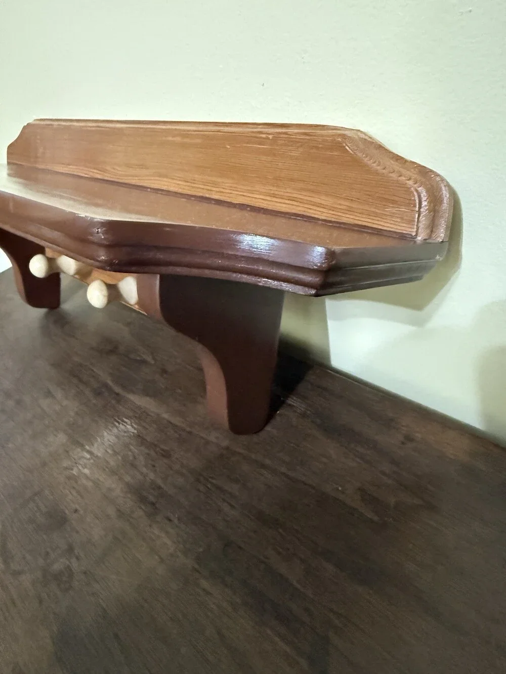 Vintage Wood Wall Shelf Plate Ledge 2 Peg Hooks Two-Tone Country Farmhouse 19